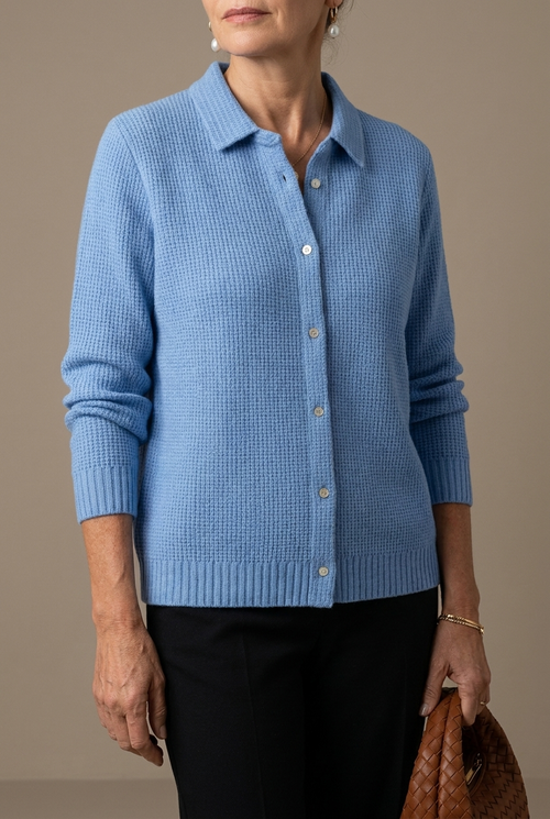 Sylvie | Pull en maille à col boutonné