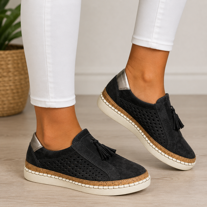 Christine | Mocassins en daim perforé